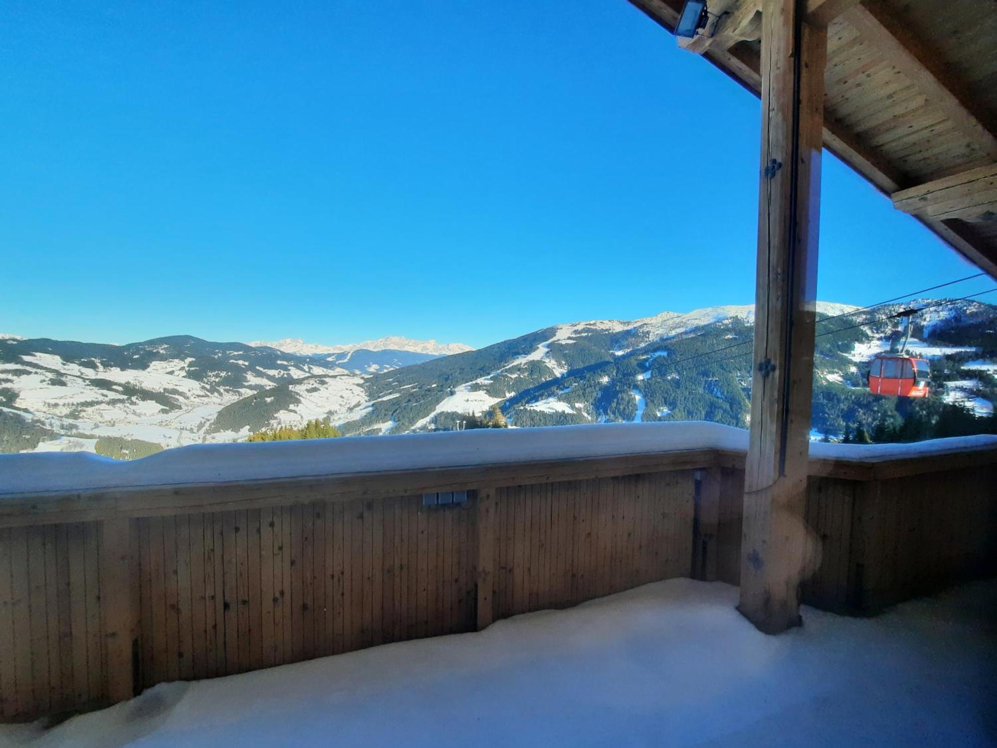 Berggasthof Hoellenstein ヴァークライン エクステリア 写真